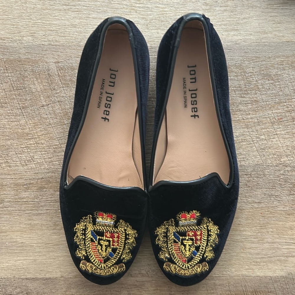 Jon Josef Gatsby Emblem Black Velvet shoes size 5 1/2